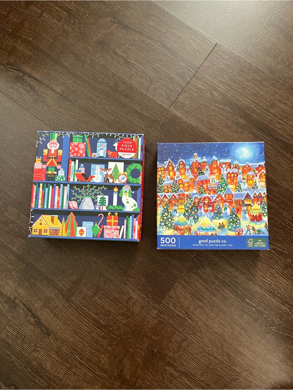 Galison 500 / 1000 piece puzzles Christmas themes